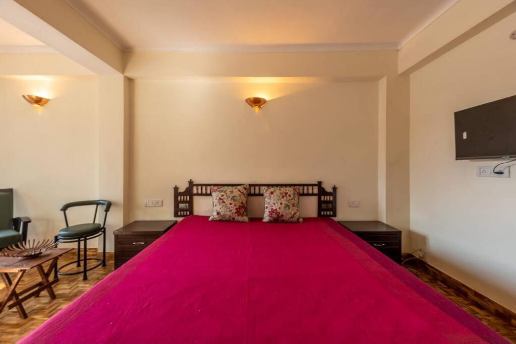 Apartmán The Nest Cosy Studio Close To Mall Road Nainital Exteriér fotografie